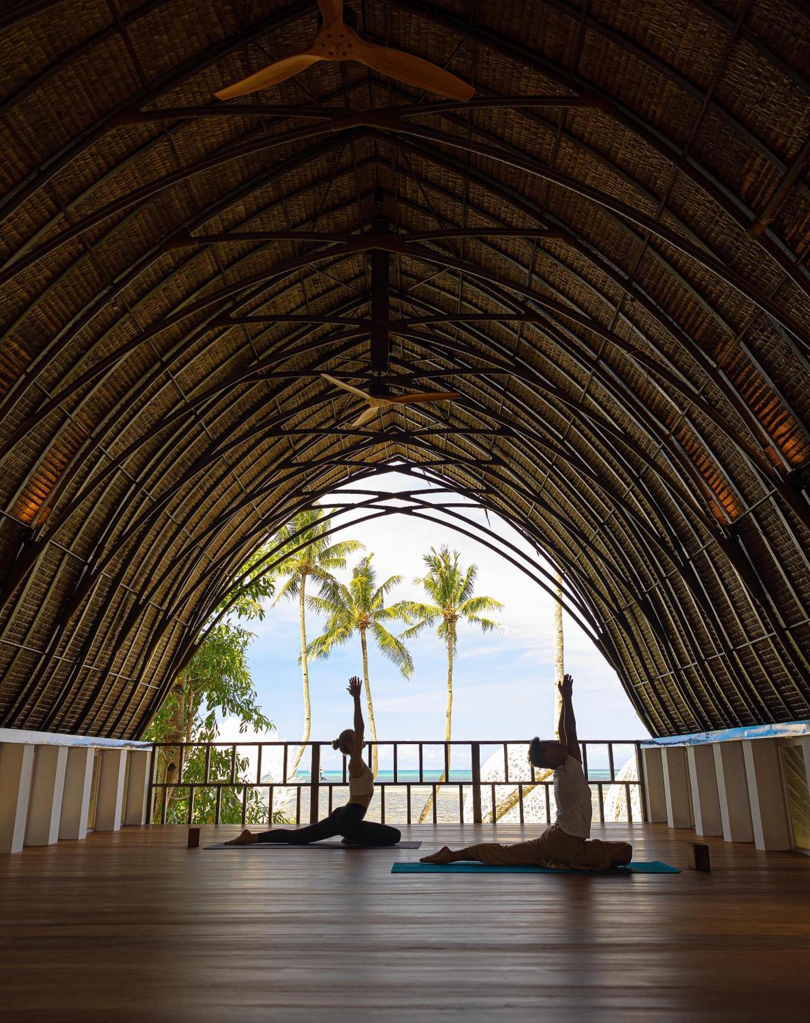 Отель Nay Palad Hideaway Генерал-Луна Экстерьер фото